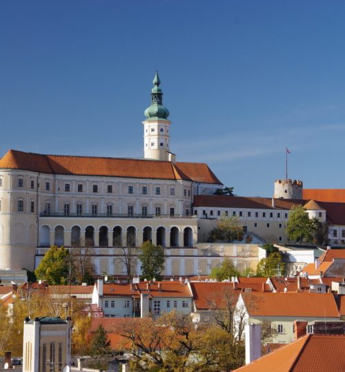 Mikulov chateau
location: Mikulov, Czech Republic
author: Jan Helebrant
www.juhele.blogspot.com
license CC BY-SA
